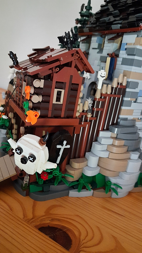 Burg Blaustein Halloween - Halloween Box 1